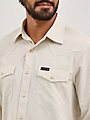 Wrangler ATG™ Men's Drover Utility Shirt in Pelican