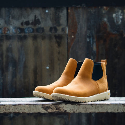 Danner Men's Tramline Chelsea 917 GTX