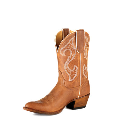 Macie Bean Hot to Trot