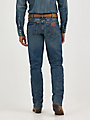 Men's Wrangler Retro® Slim Fit Straight Leg Jean in Bozeman