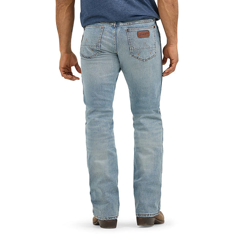 Men's Wrangler Retro® Slim Fit Bootcut Jean in BR Wash