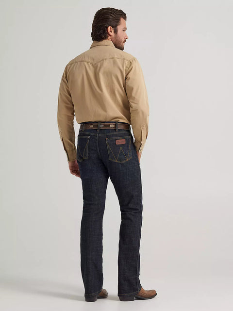 Men's Wrangler Retro® Slim Fit Bootcut Jean in Dax